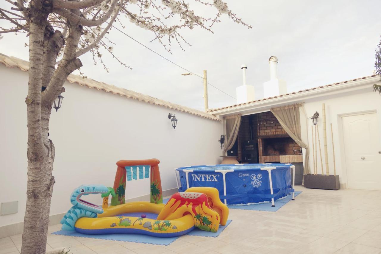 Casa Rural Ideal Para Escapadas Con Barbacoa Y Spa Tinarejos Εξωτερικό φωτογραφία